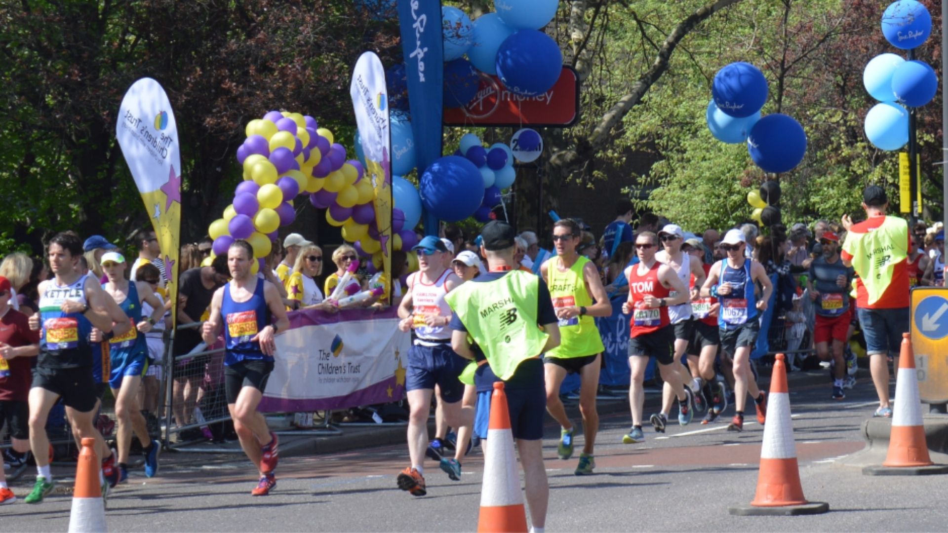 Team Hope running in the London Marathon 2018
