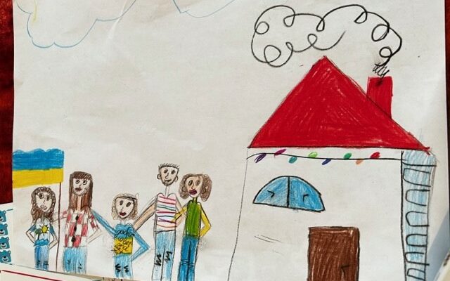 Picture of the family drawn by Maria's granddaughters  